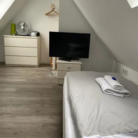 Bude 17 アパート *